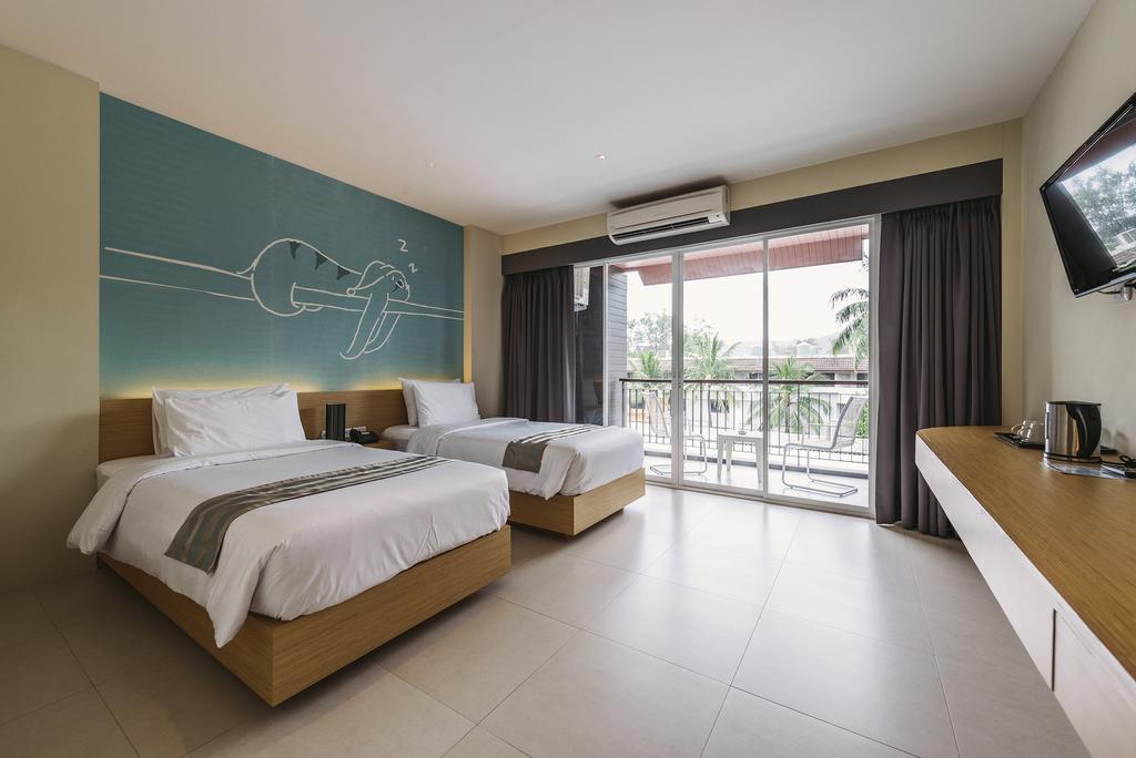 Tiras Patong Beach Hotel Cameră foto